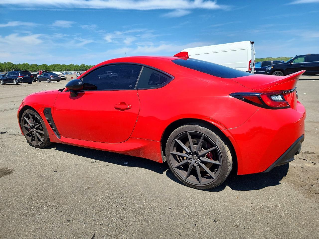 2024 Toyota Gr 86 Premium - Фото 2