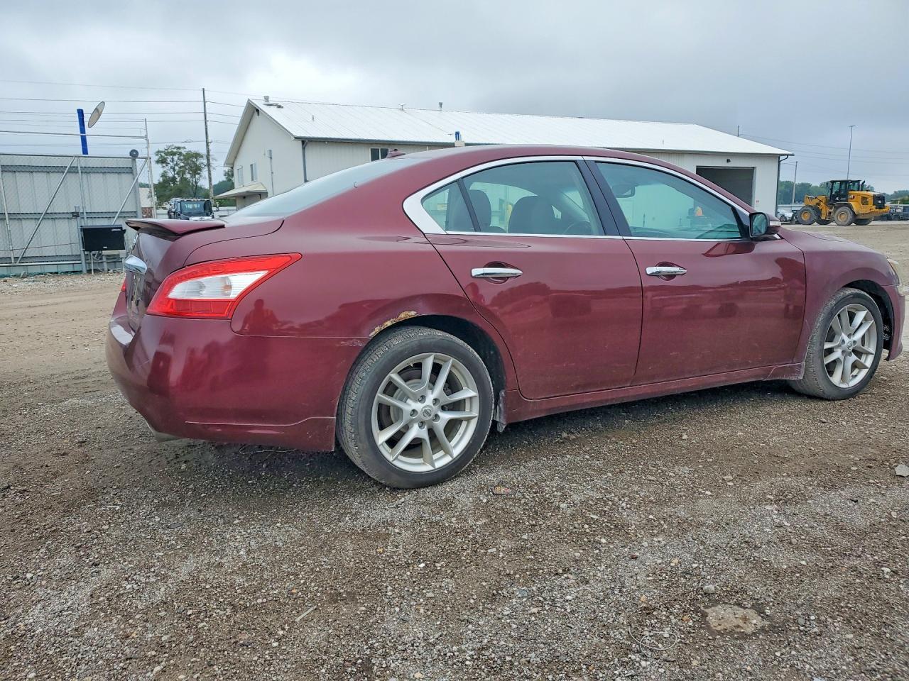 2011 Nissan Maxima S/Sv - Image 3