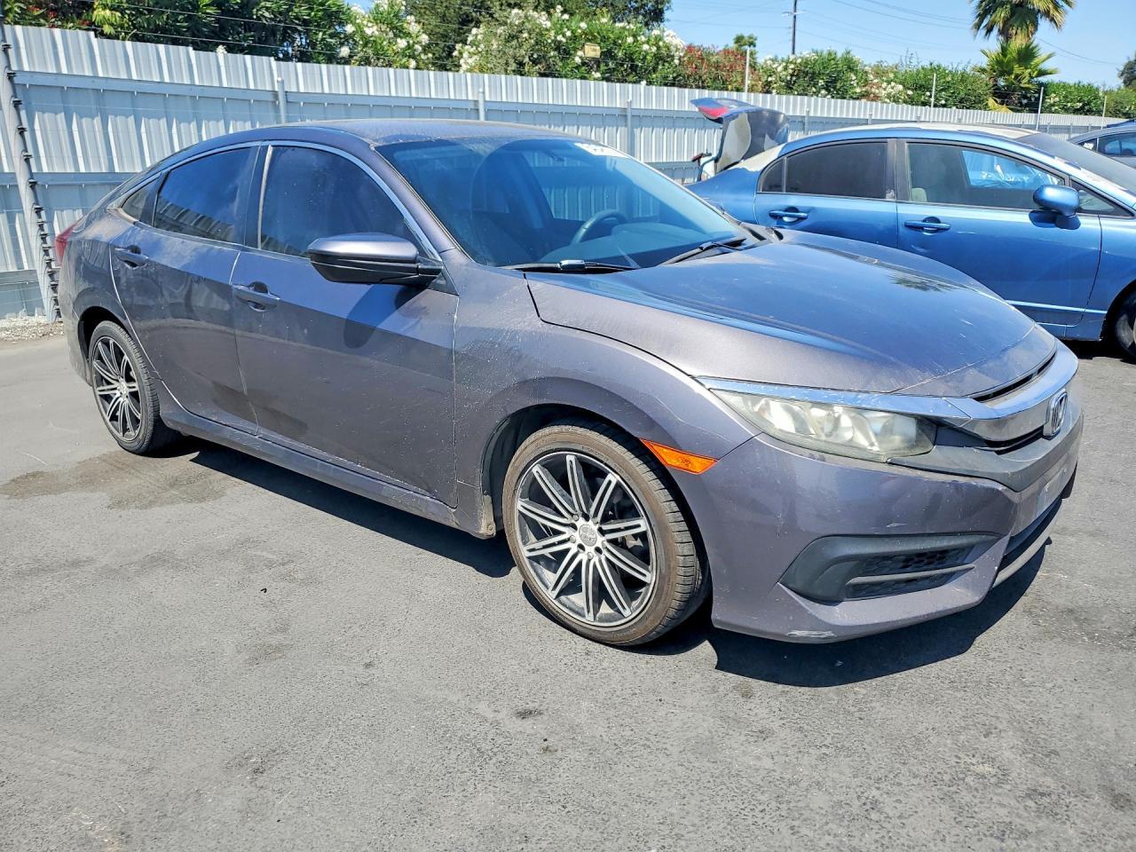 2016 Honda Civic Lx - Фото 4