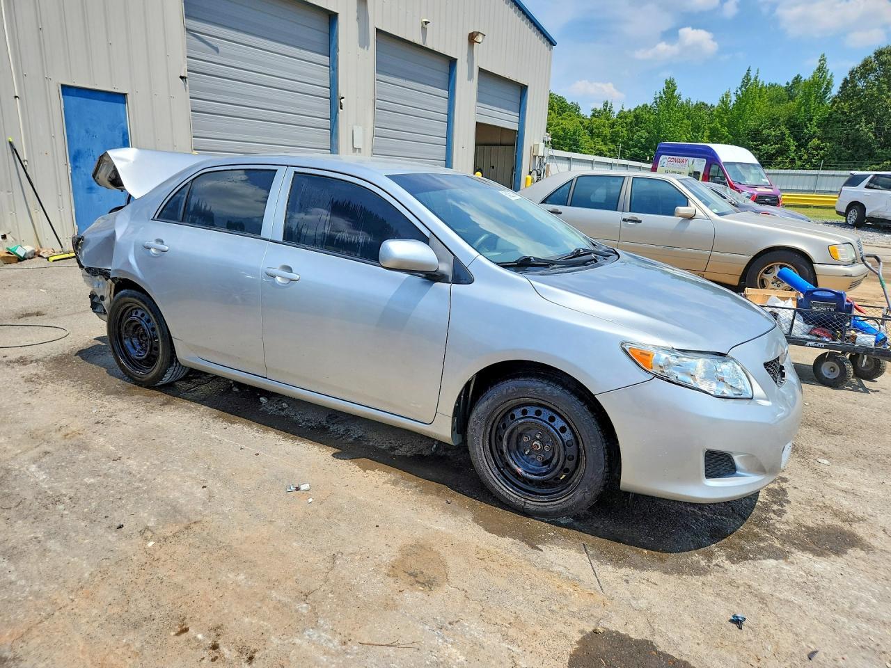 2010 Toyota Corolla Le - Image 4