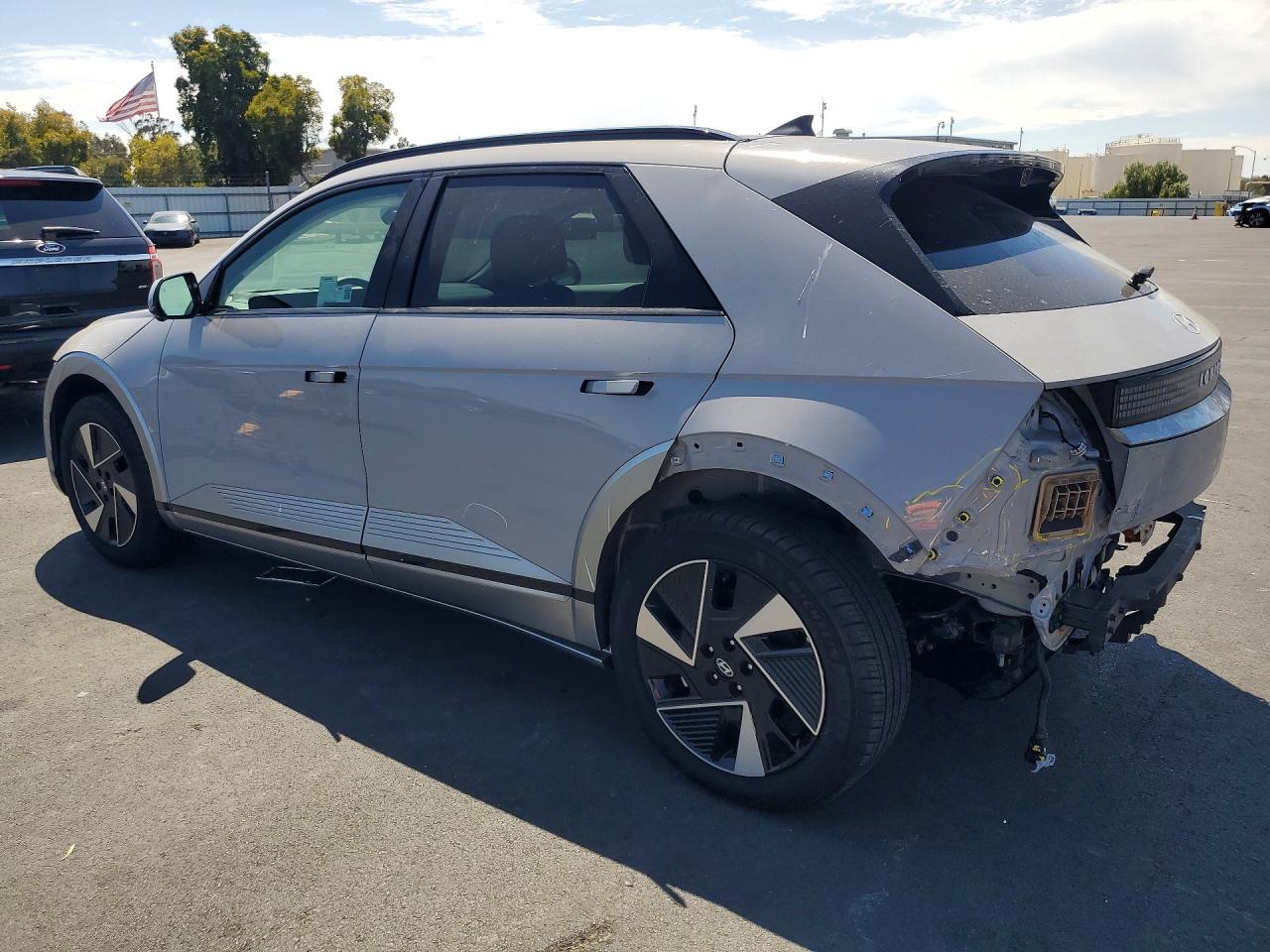 2025 Hyundai Ioniq 5 Limited - Фото 2