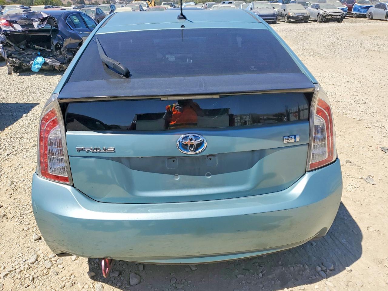 2013 Toyota Prius Three - Фото 6