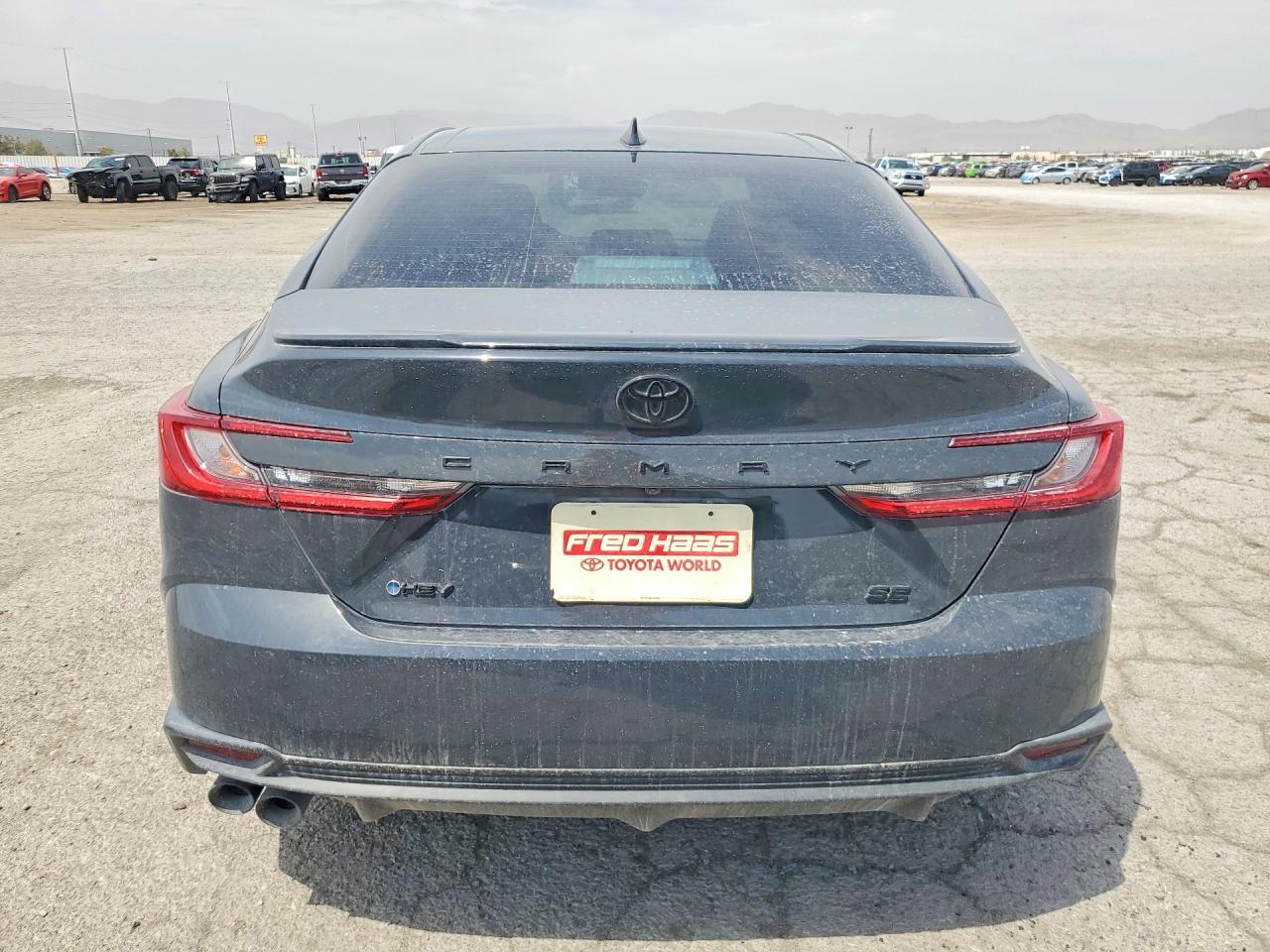 2025 Toyota Camry Se - Фото 6