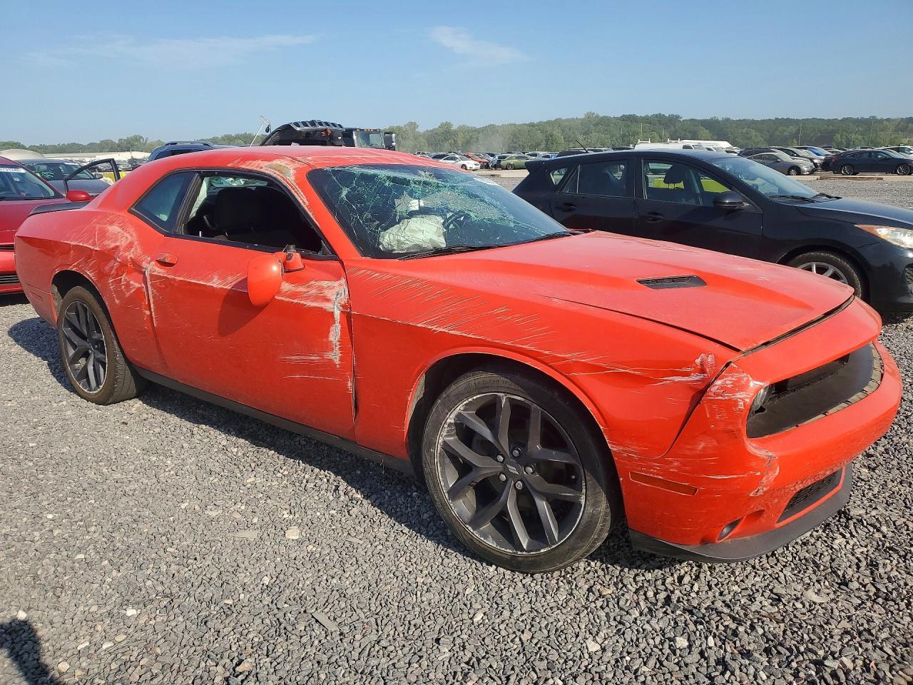 2020 Dodge Challenger Sxt - Image 4