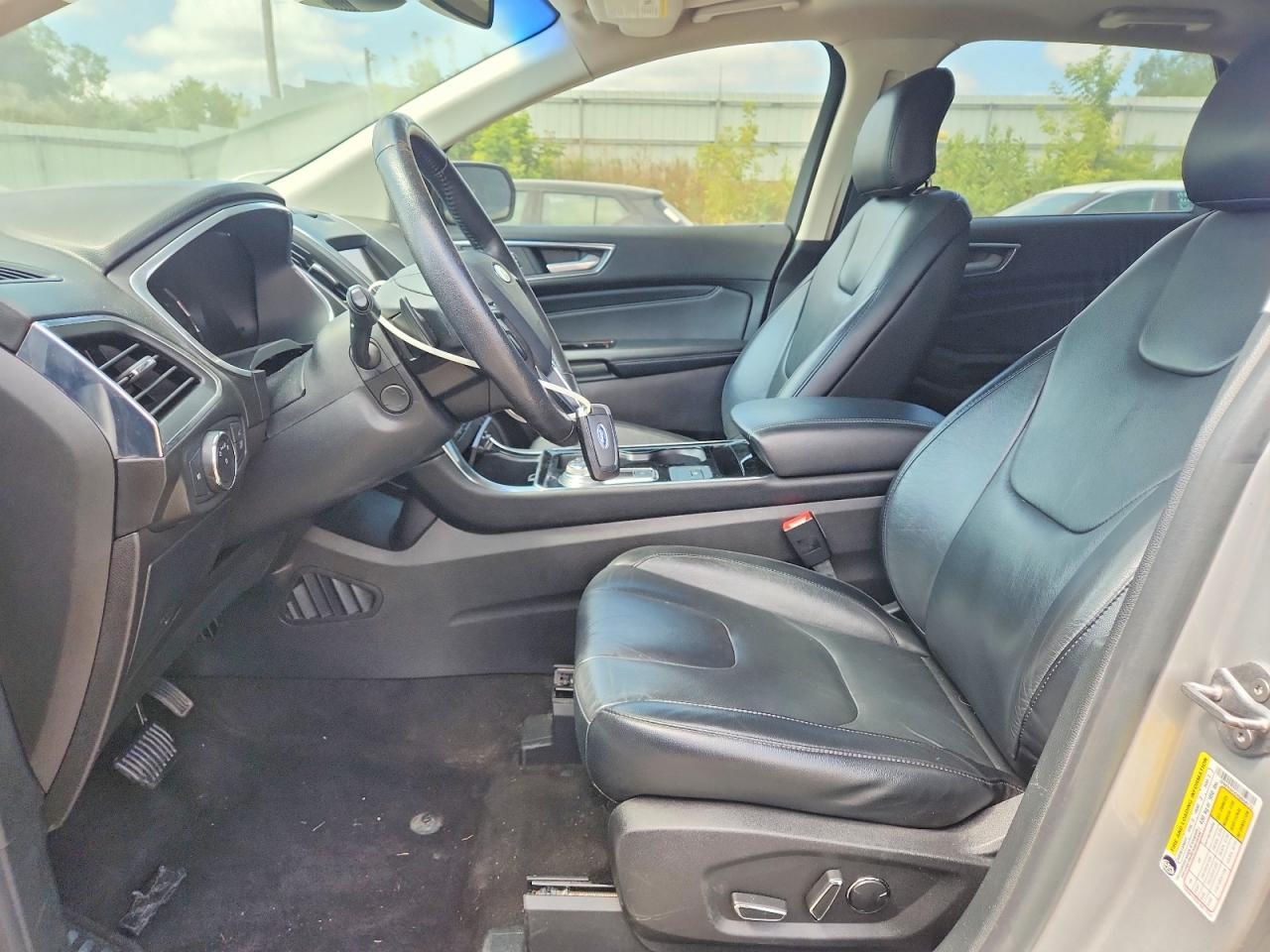 2019 Ford Edge Titanium - Image 7
