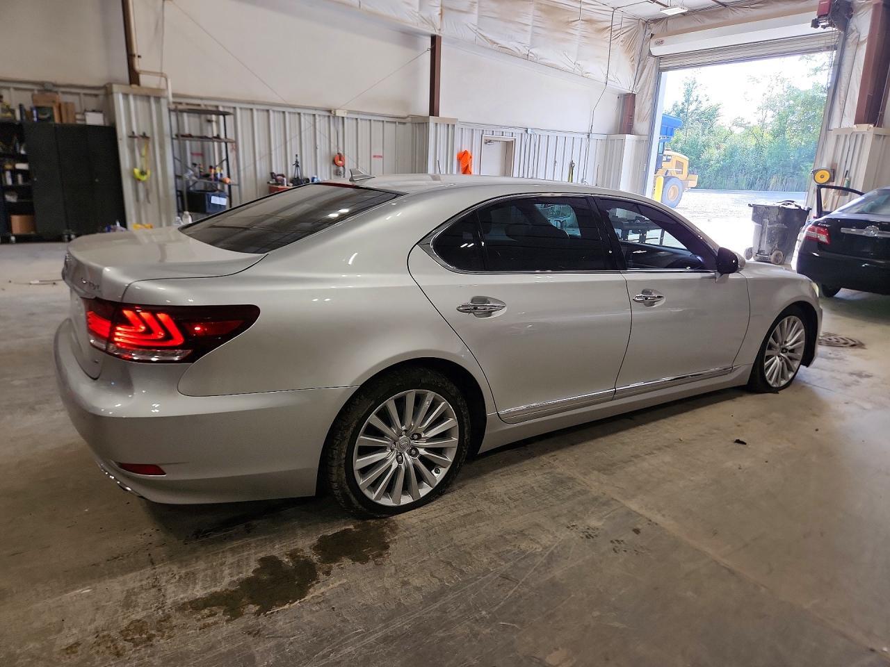 2013 Lexus Ls 460L - Фото 3