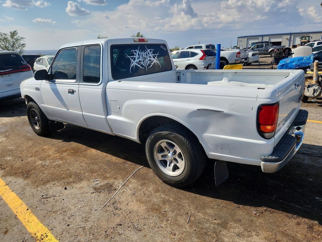 2000 Mazda B3000 Troy Lee Edition - Image 2