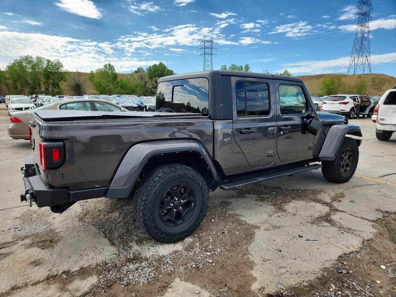 2021 Jeep Gladiator Sport - Фото 3