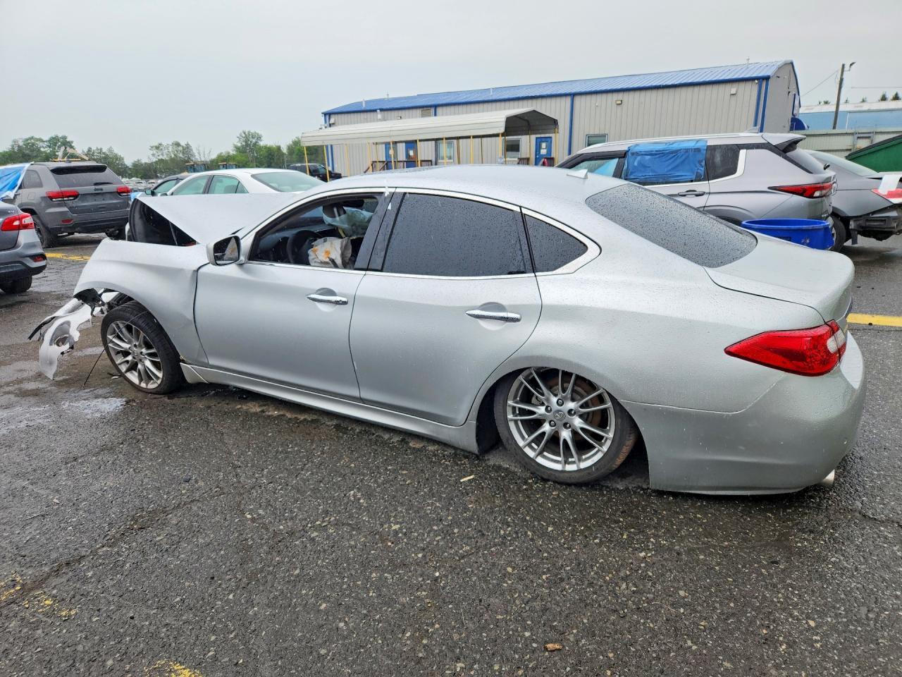 2013 Infiniti M37 X - Фото 2