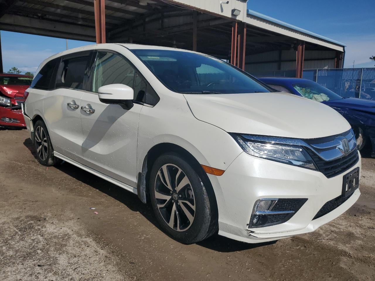 2018 Honda Odyssey Elite - Фото 4