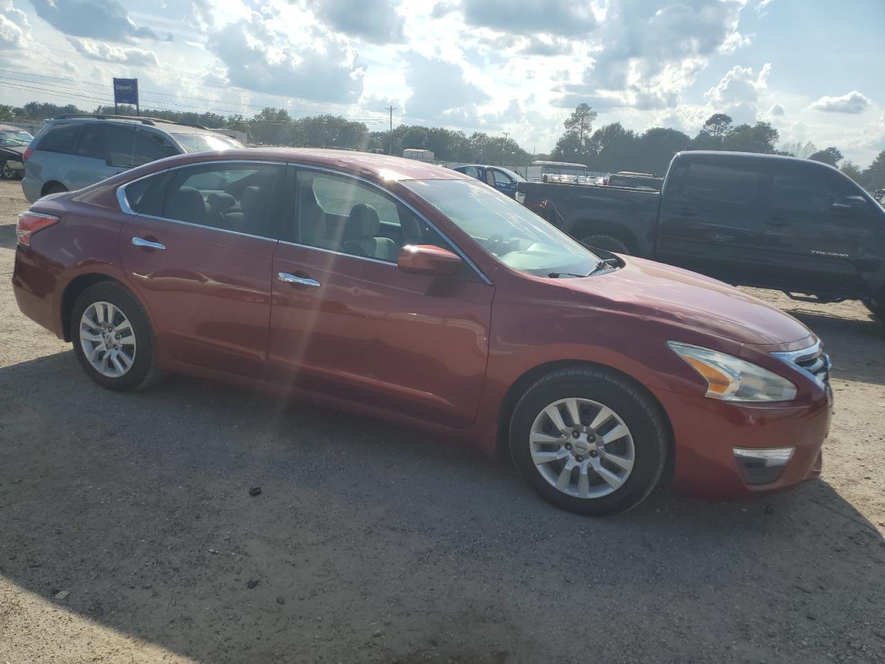 2015 Nissan Altima 2.5 - Фото 4