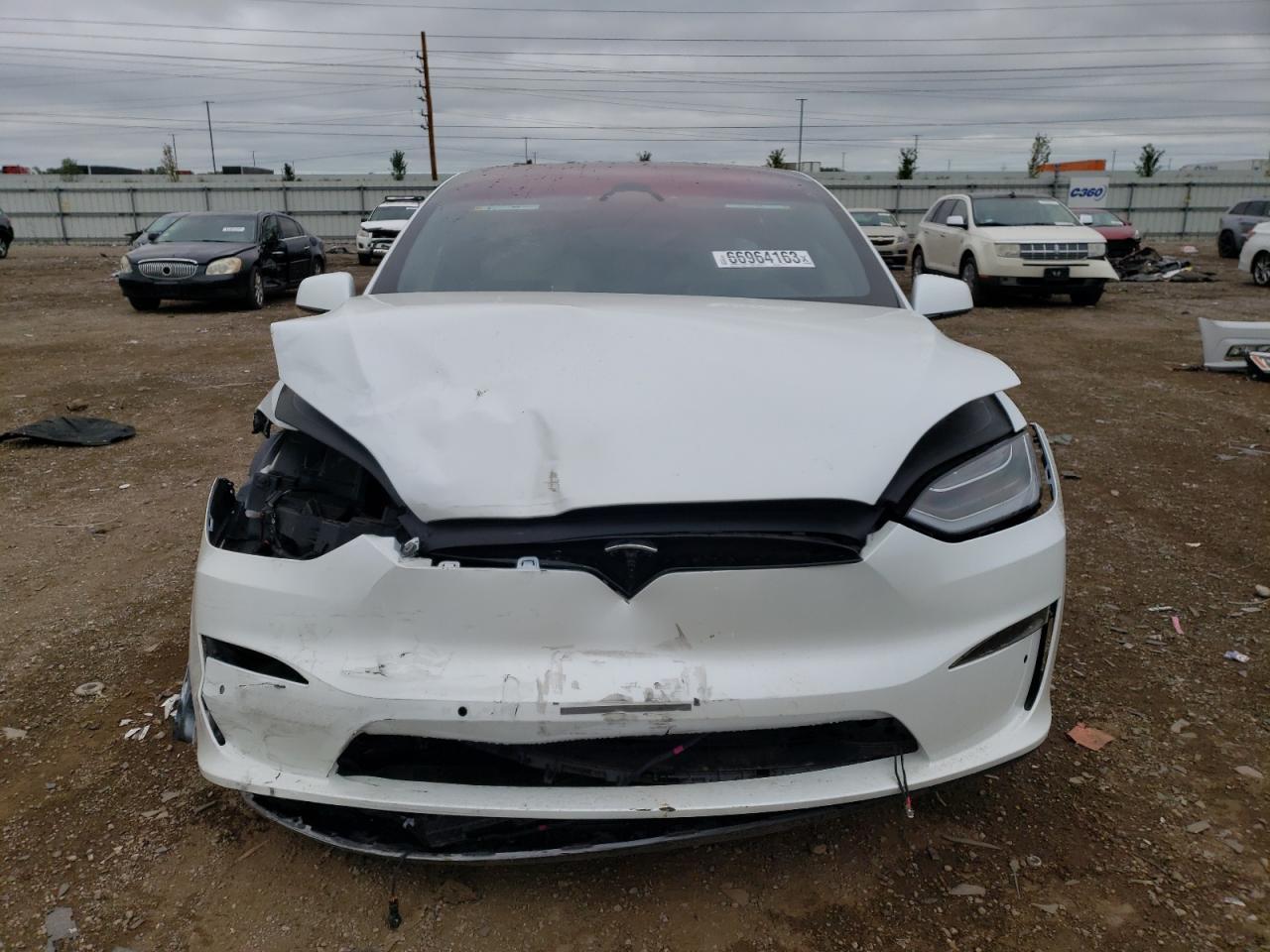 2022 Tesla Model X - Фото 5