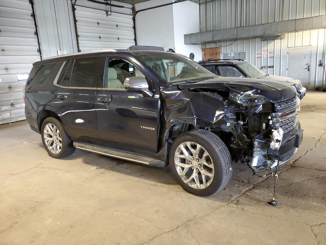 2021 Chevrolet Tahoe K1500 Premier - Фото 4