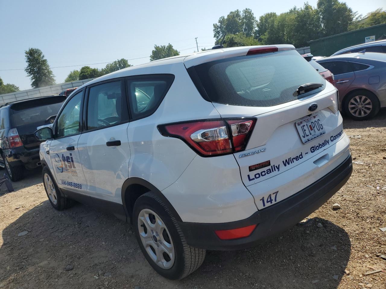 2018 Ford Escape S - Фото 2