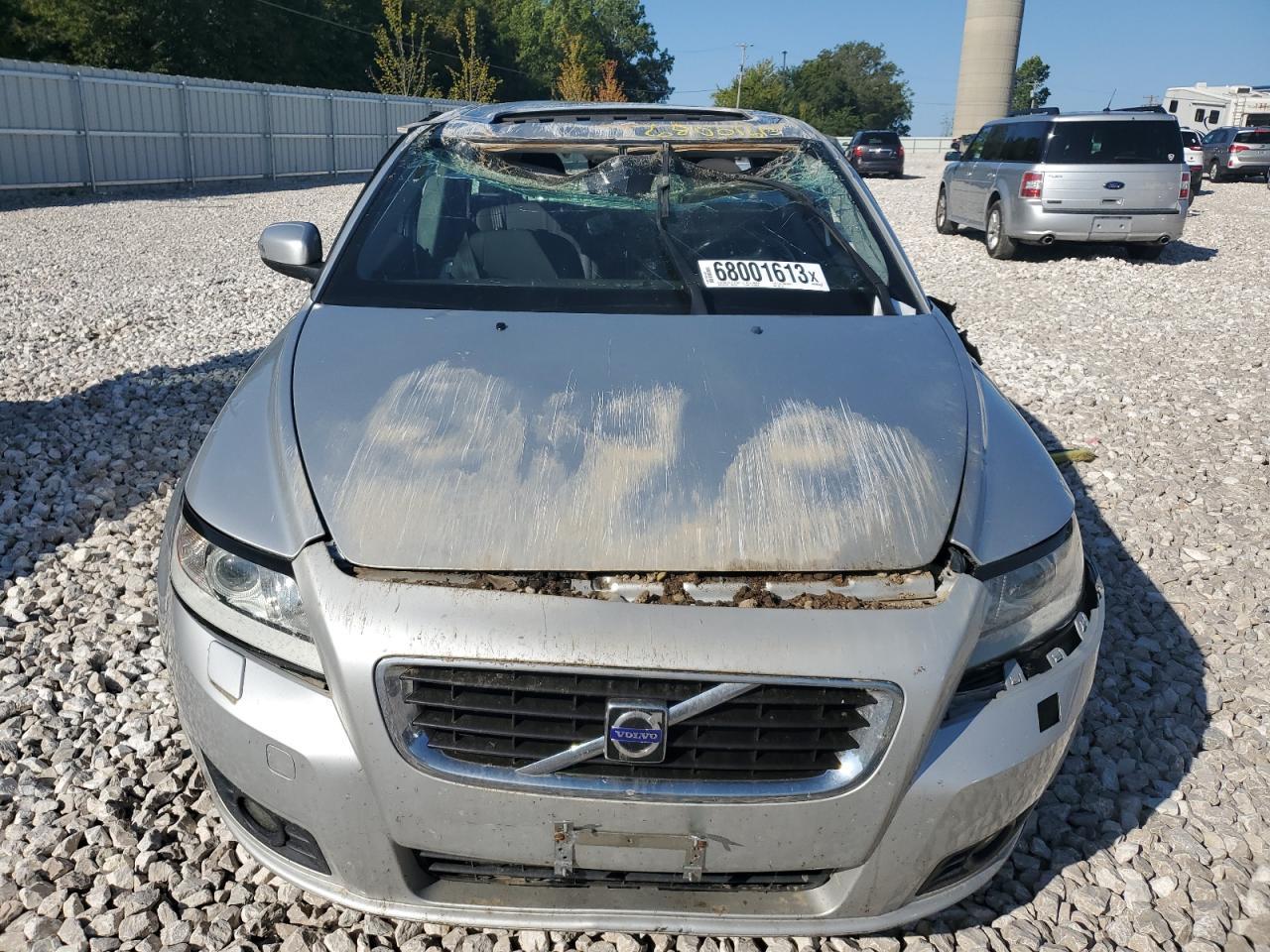 2010 Volvo V50 2.4I - Image 5