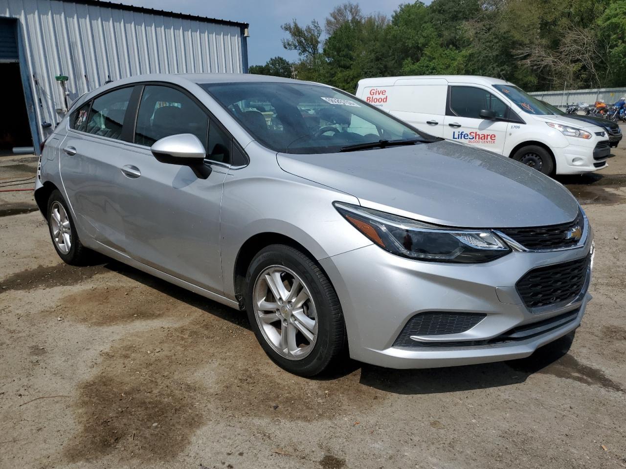2017 Chevrolet Cruze Lt - Фото 4