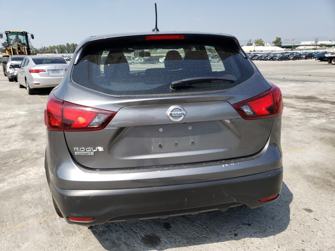2019 Nissan Rogue Sport S - Image 6