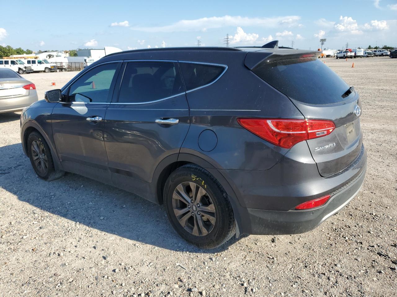 2015 Hyun Santa Fe S - Image 2