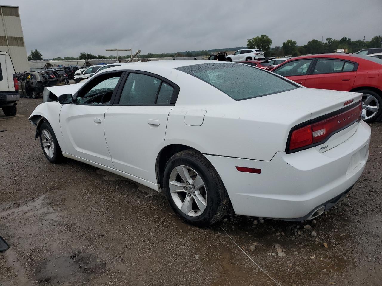 2011 Dodge Charger - Фото 2