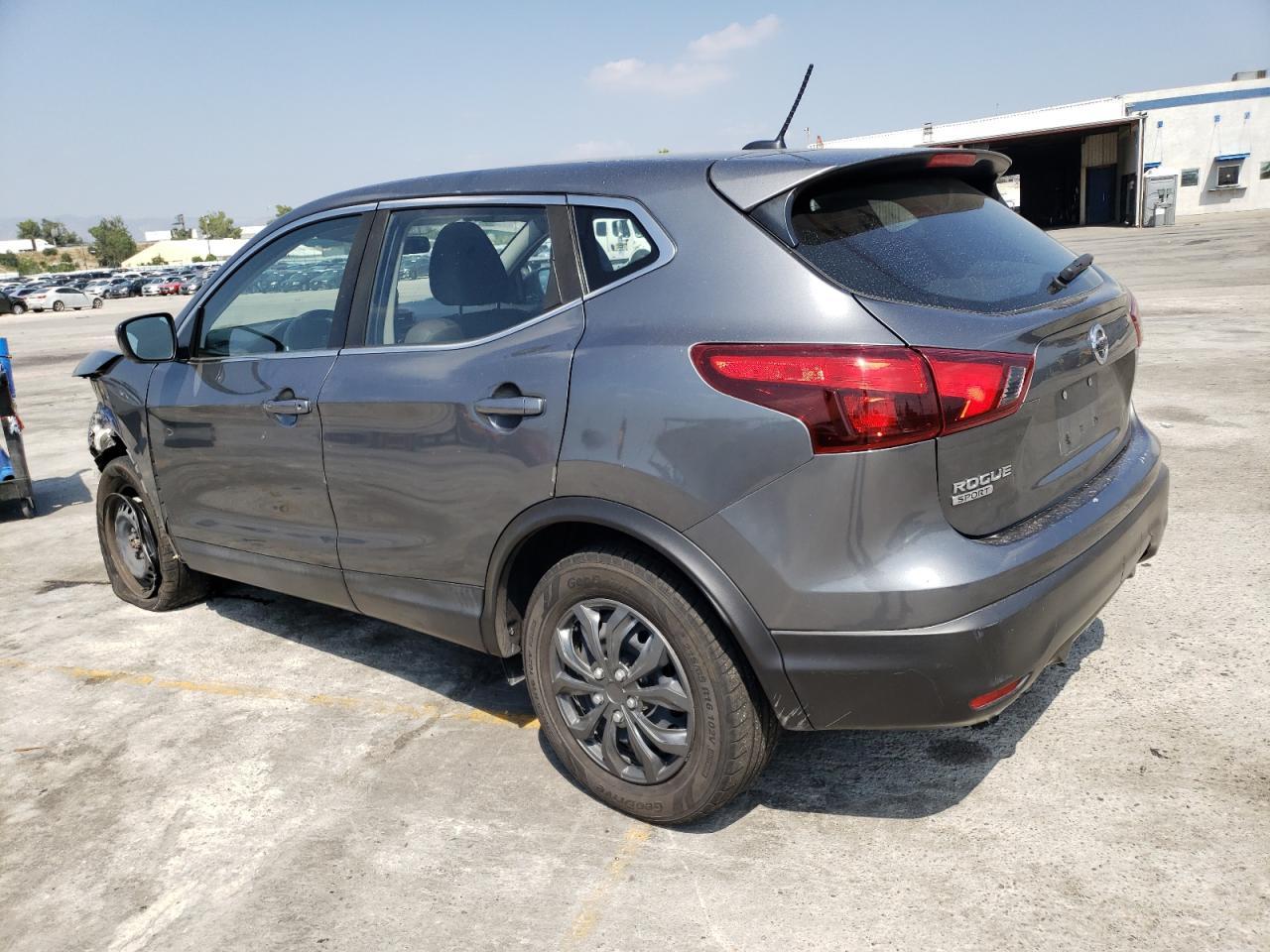 2019 Nissan Rogue Sport S - Image 2