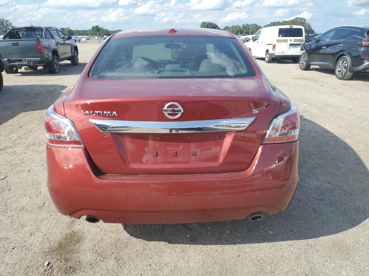 2015 Nissan Altima 2.5 - Фото 6