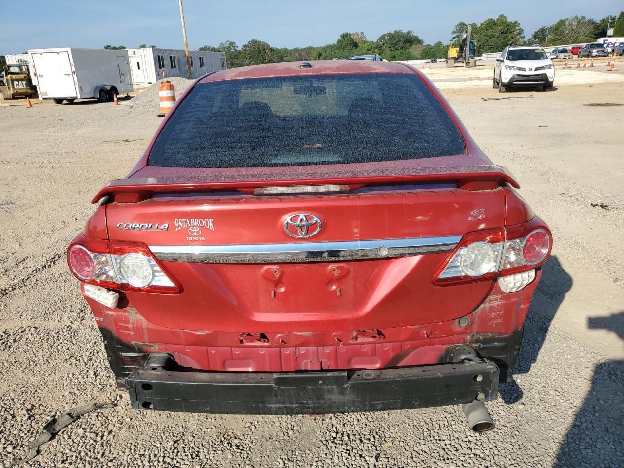 2013 Toyota Corolla Base - Фото 6