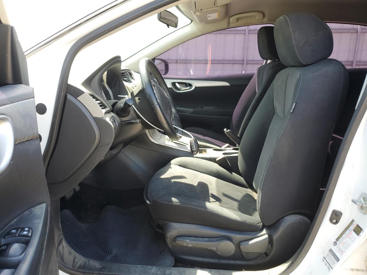 2015 Nissan Sentra S - Фото 7