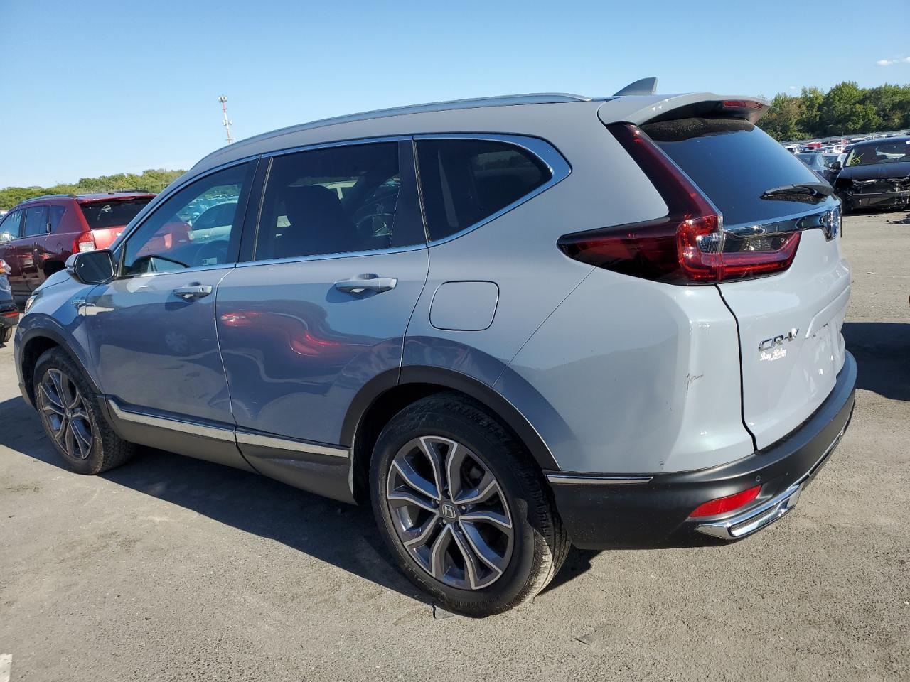 2022 Honda Cr-V Touri - Image 2