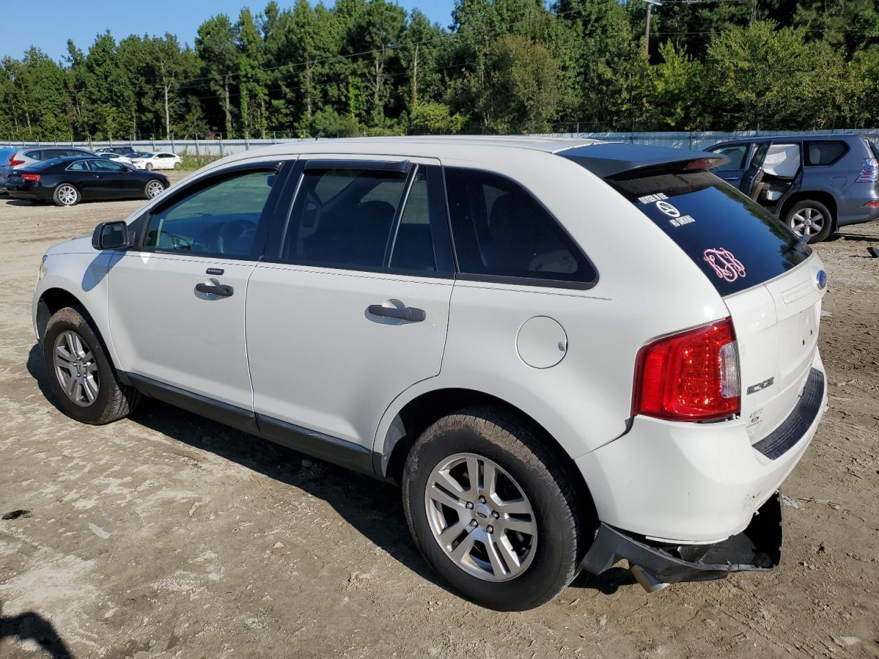 2011 Ford Edge Se - Image 2