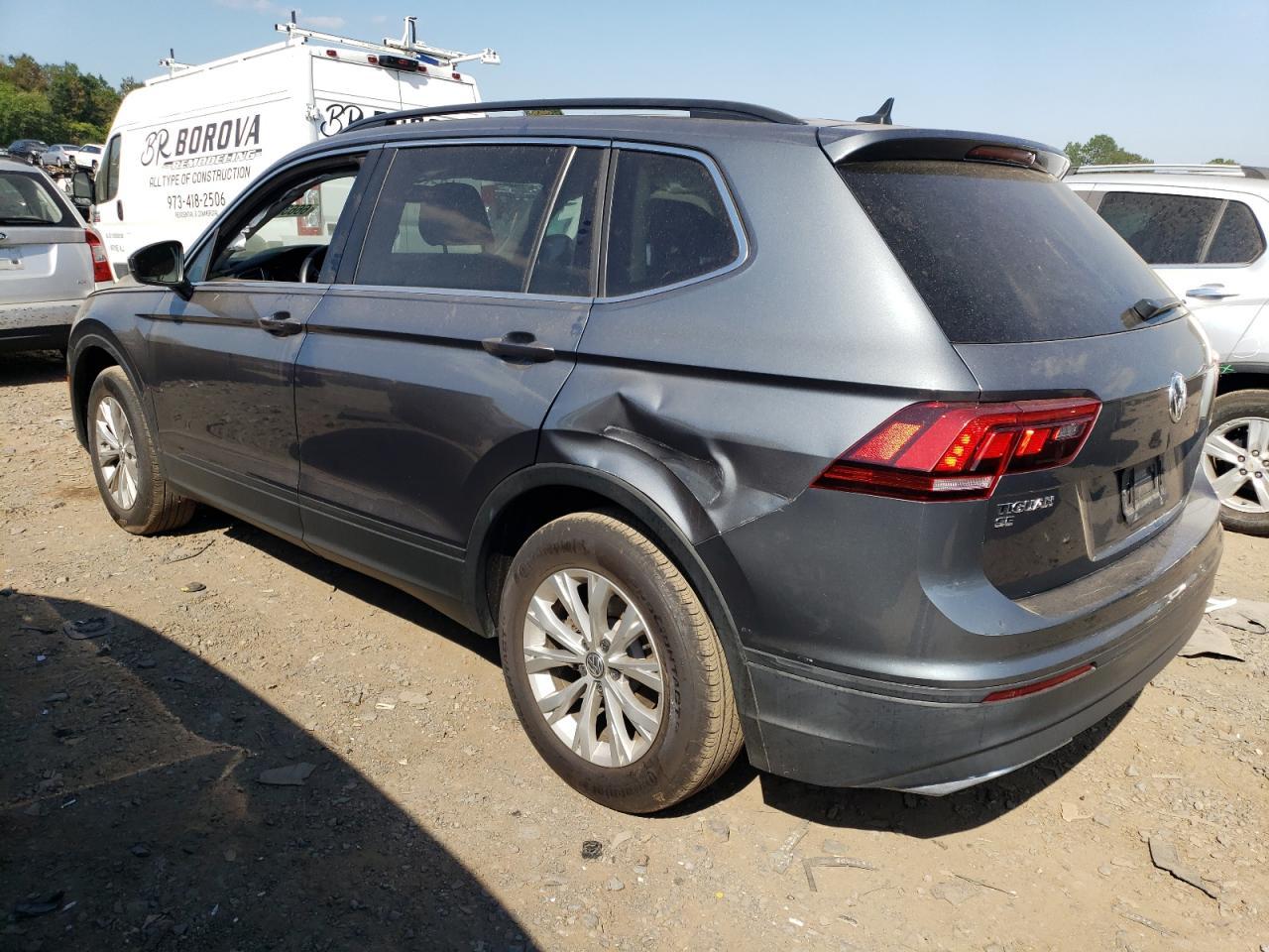 2019 Volkswagen Tiguan Se - Image 2