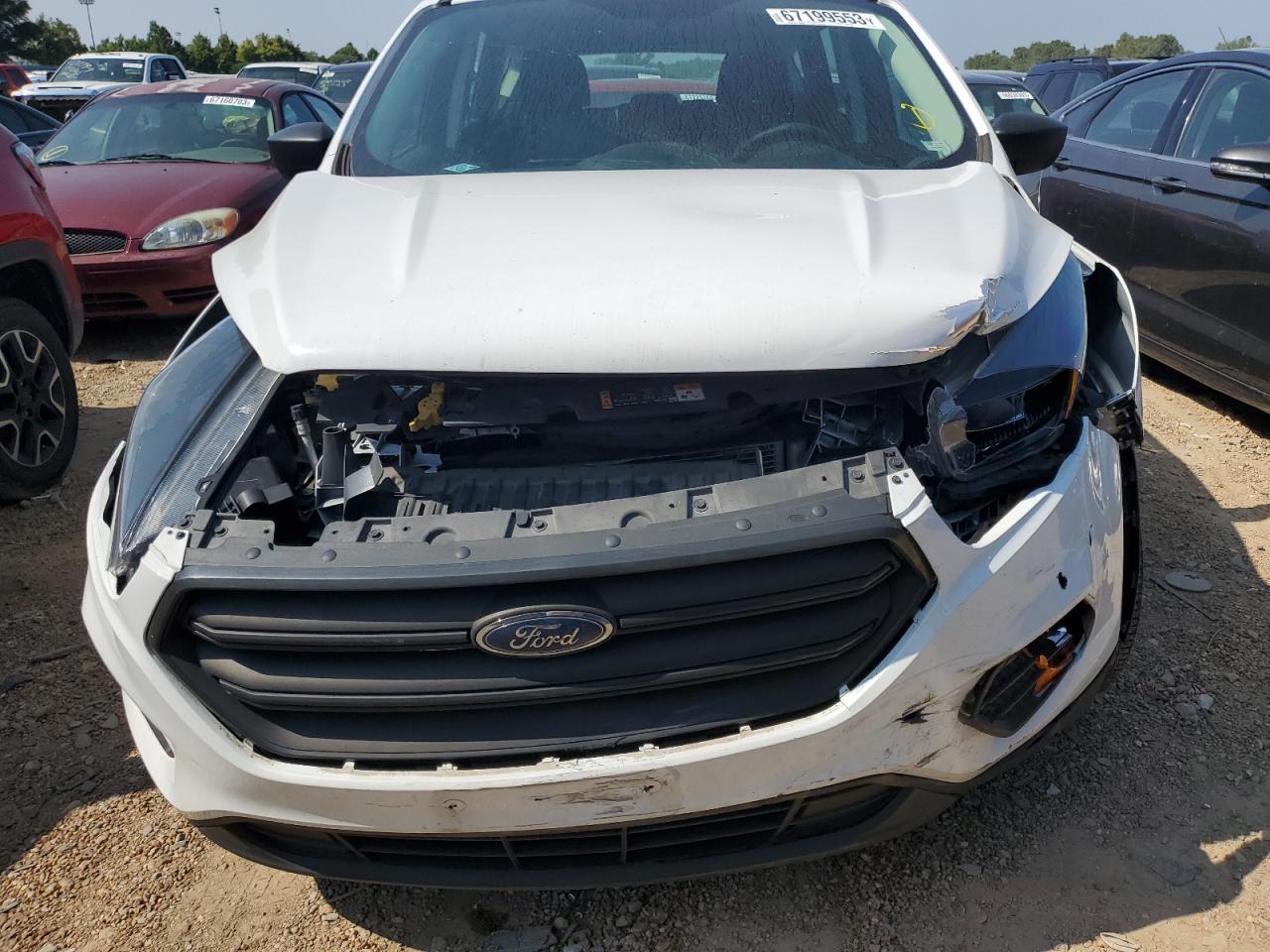 2018 Ford Escape S - Фото 5
