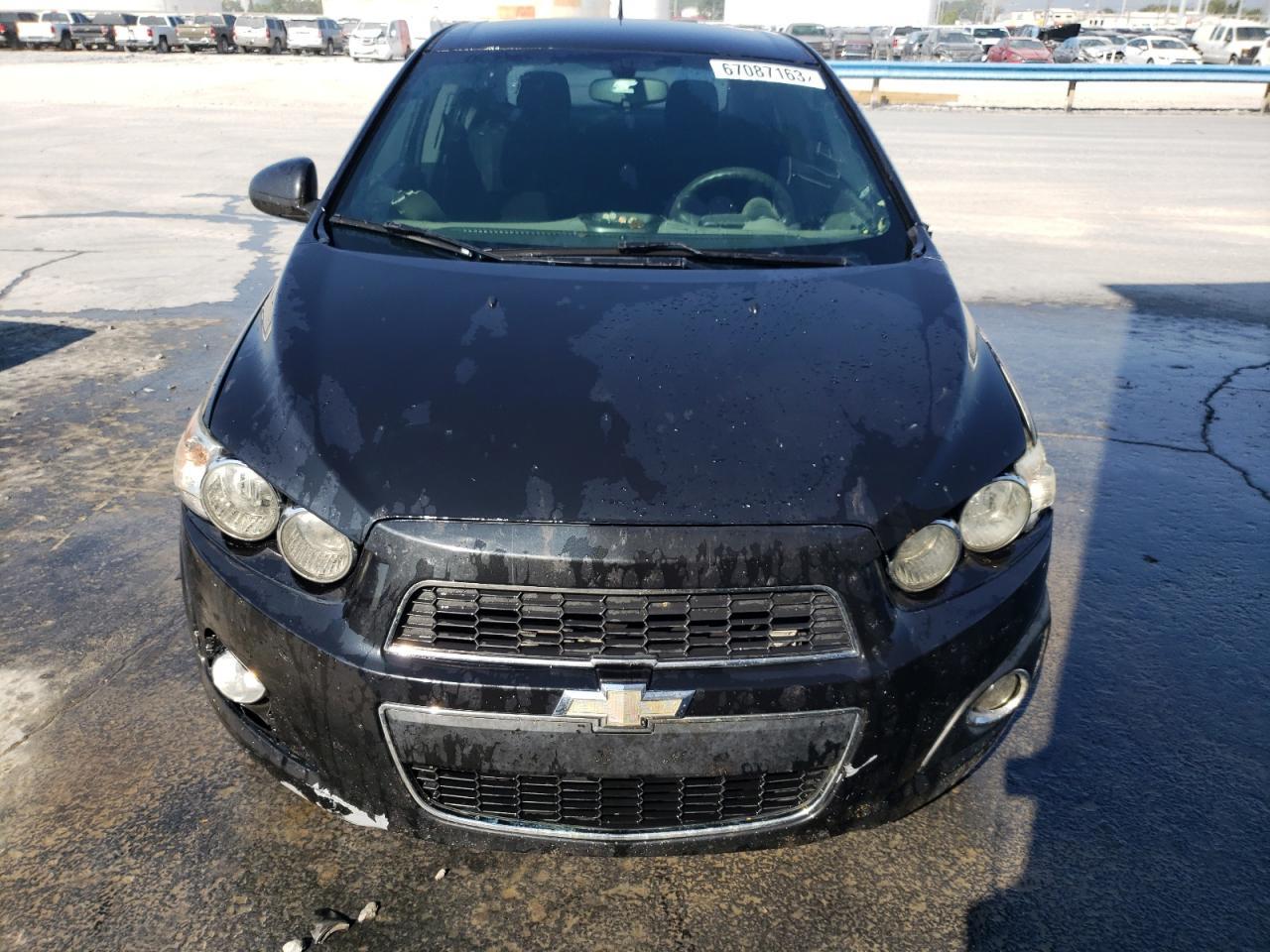 2014 Chevrolet Sonic Lt - Image 5