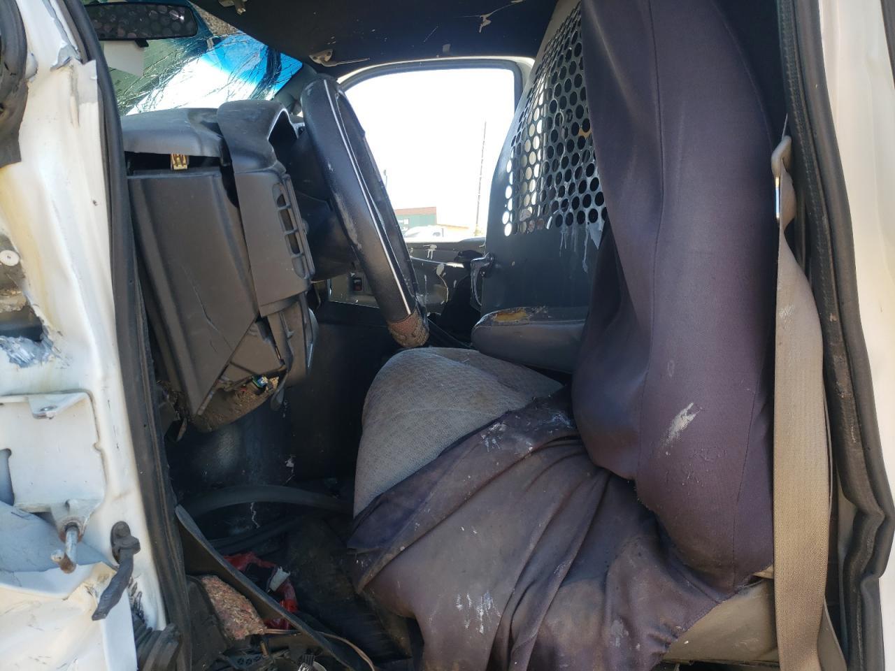 2004 Chevrolet Express G1500 - Фото 7