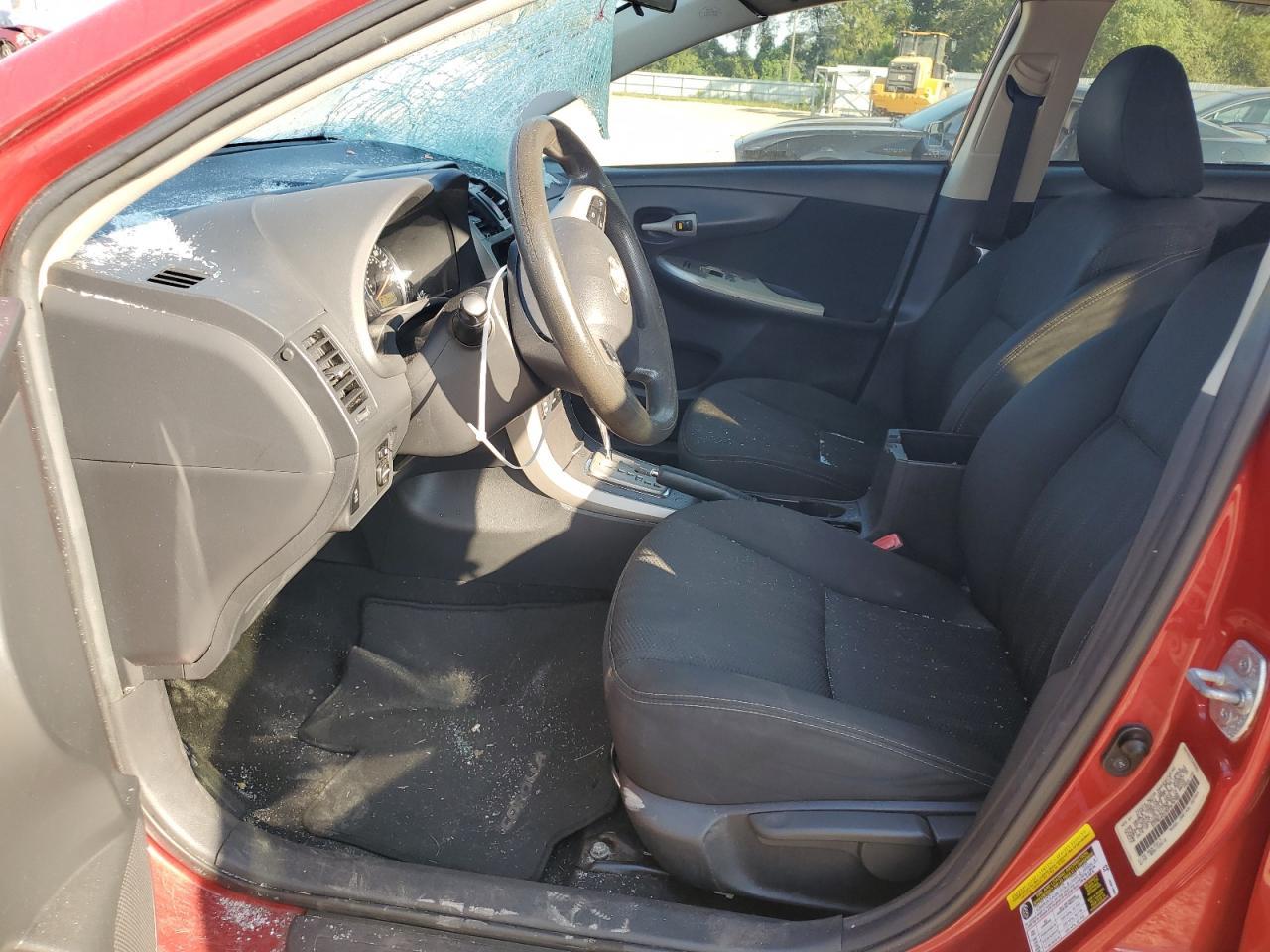 2013 Toyota Corolla Base - Фото 7