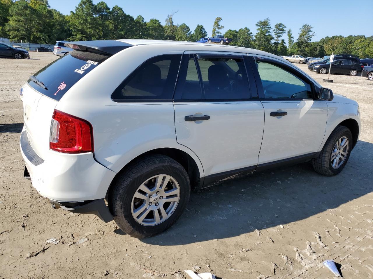2011 Ford Edge Se - Image 3