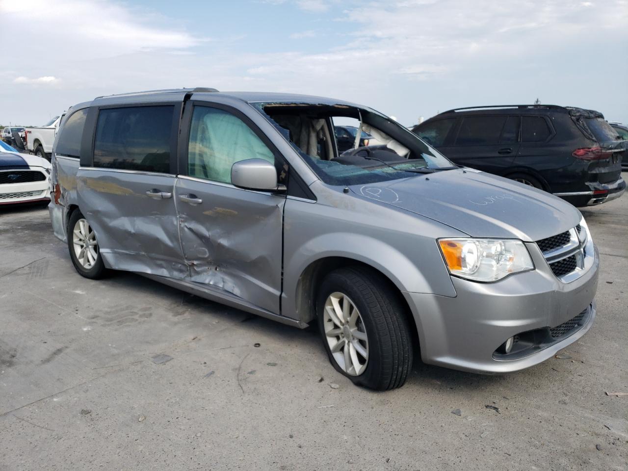 2019 Dodge Grand Caravan Sxt - Фото 4