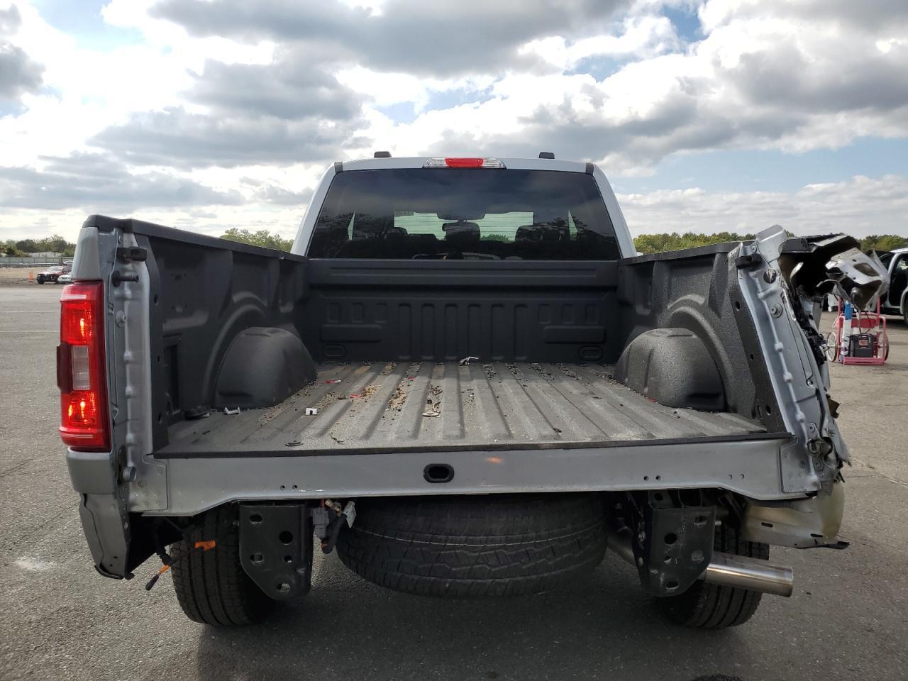 2023 Ford F150 Super Cab - Фото 6