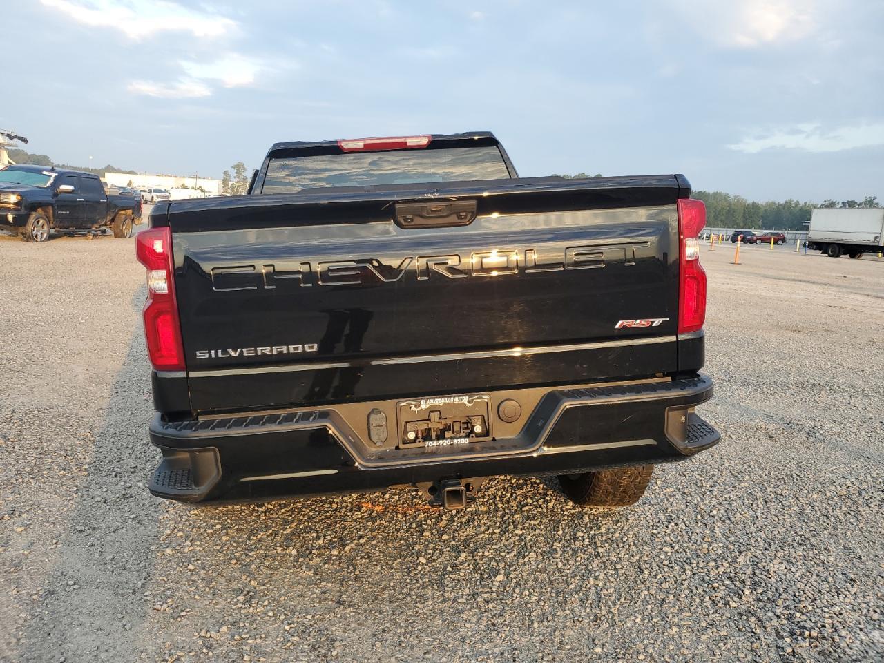 2021 Chevrolet Silverado K1500 Rst - Фото 6
