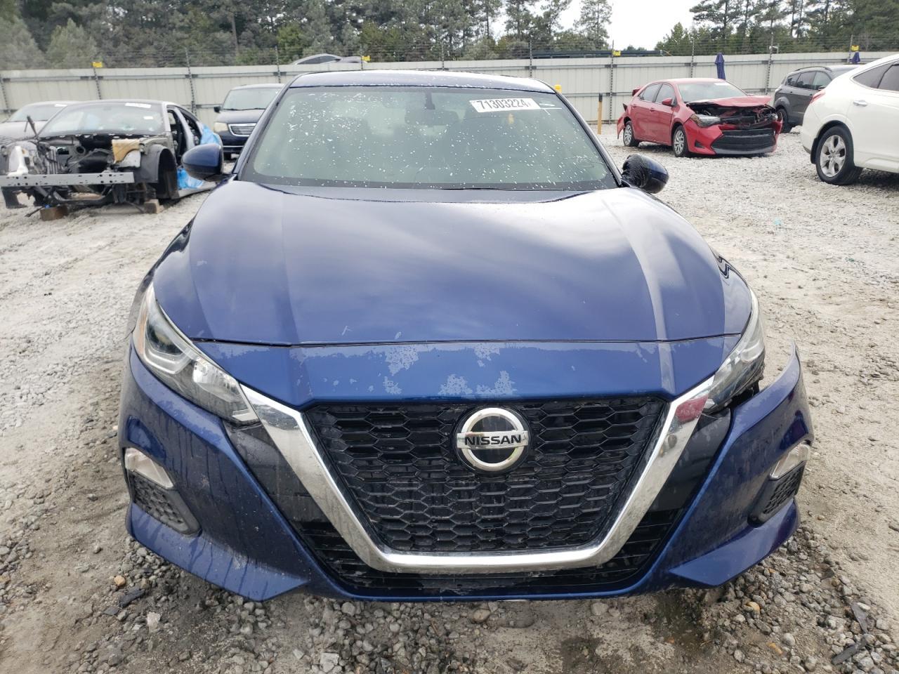 2020 Nissan Altima Platinum - Image 5