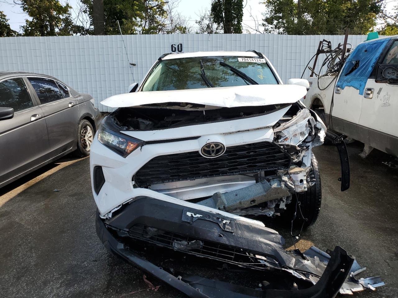 2021 Toyota Rav4 Le - Image 5
