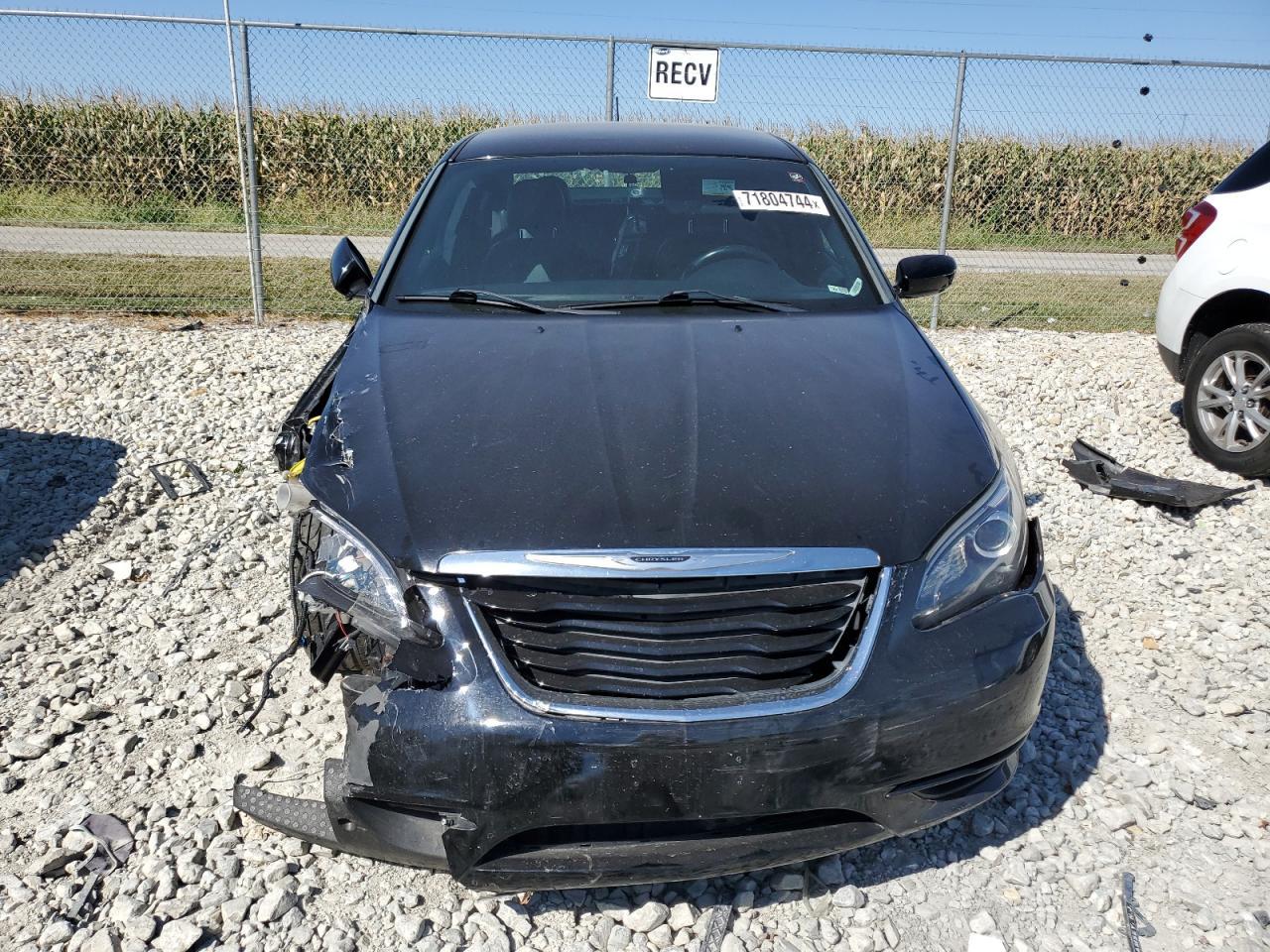 2014 Chrysler 200 Limited - Фото 5