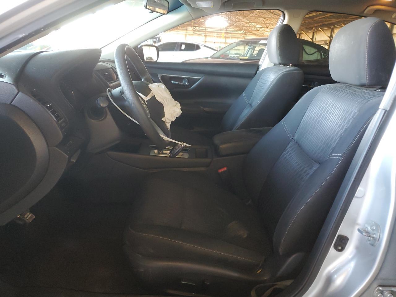 2016 Nissan Altima 2.5 - Фото 7