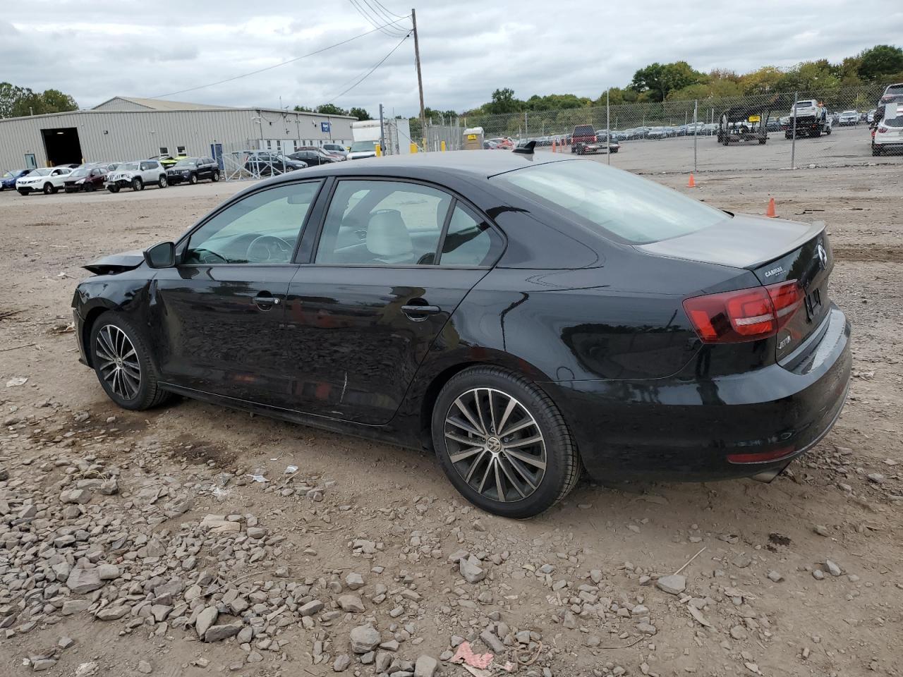 2016 Volkswagen Jetta Sport - Фото 2