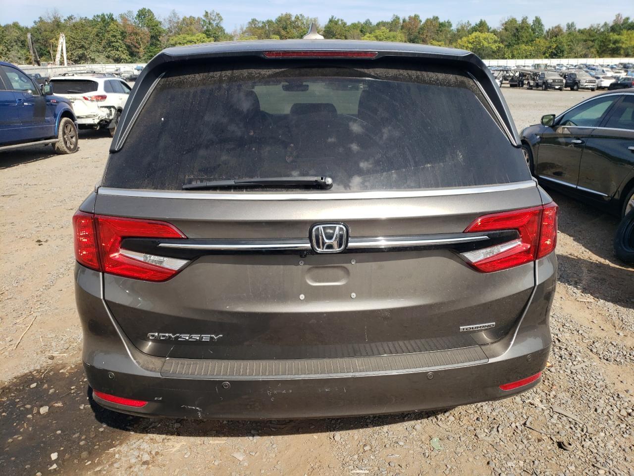 2021 Honda Odyssey Touring - Фото 6