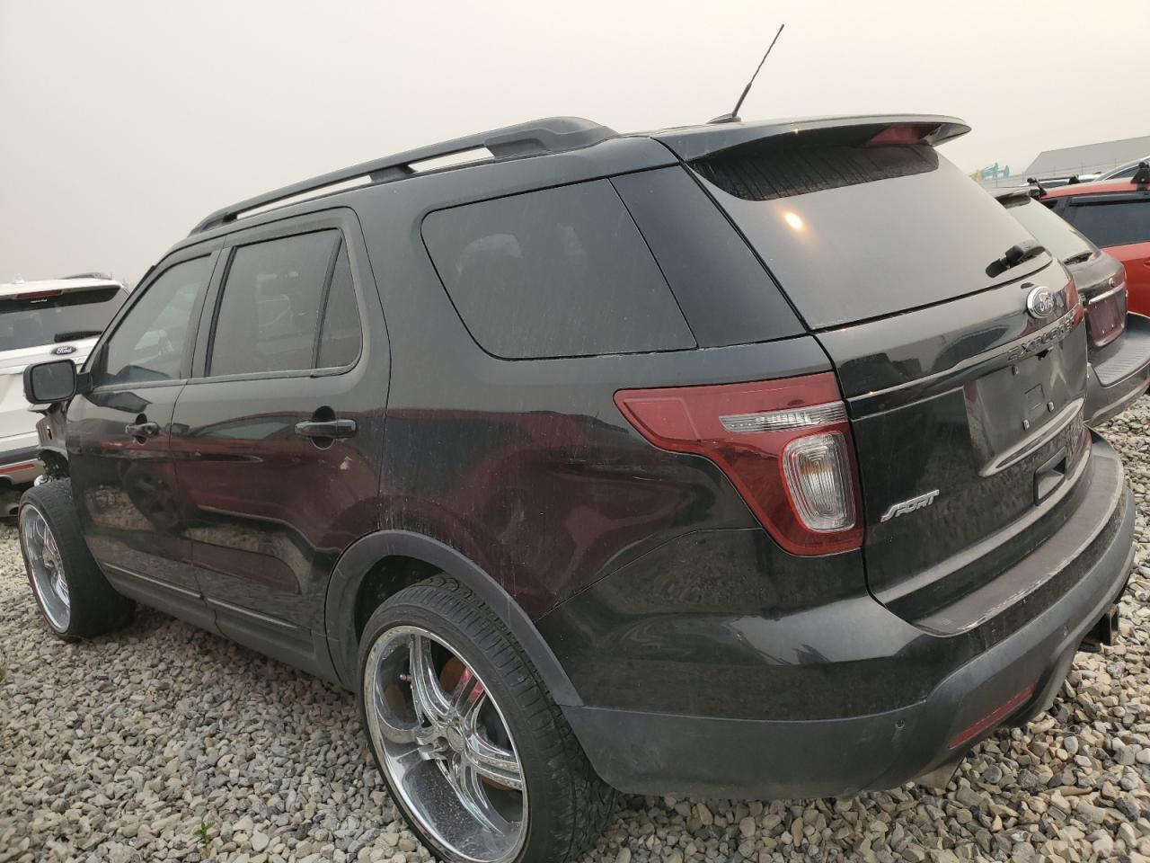 2015 Ford Explorer Sport - Image 2