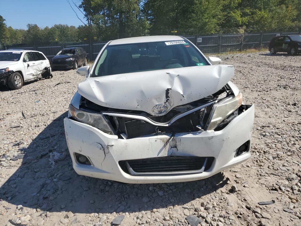 2013 Toyota Venza Le - Image 5