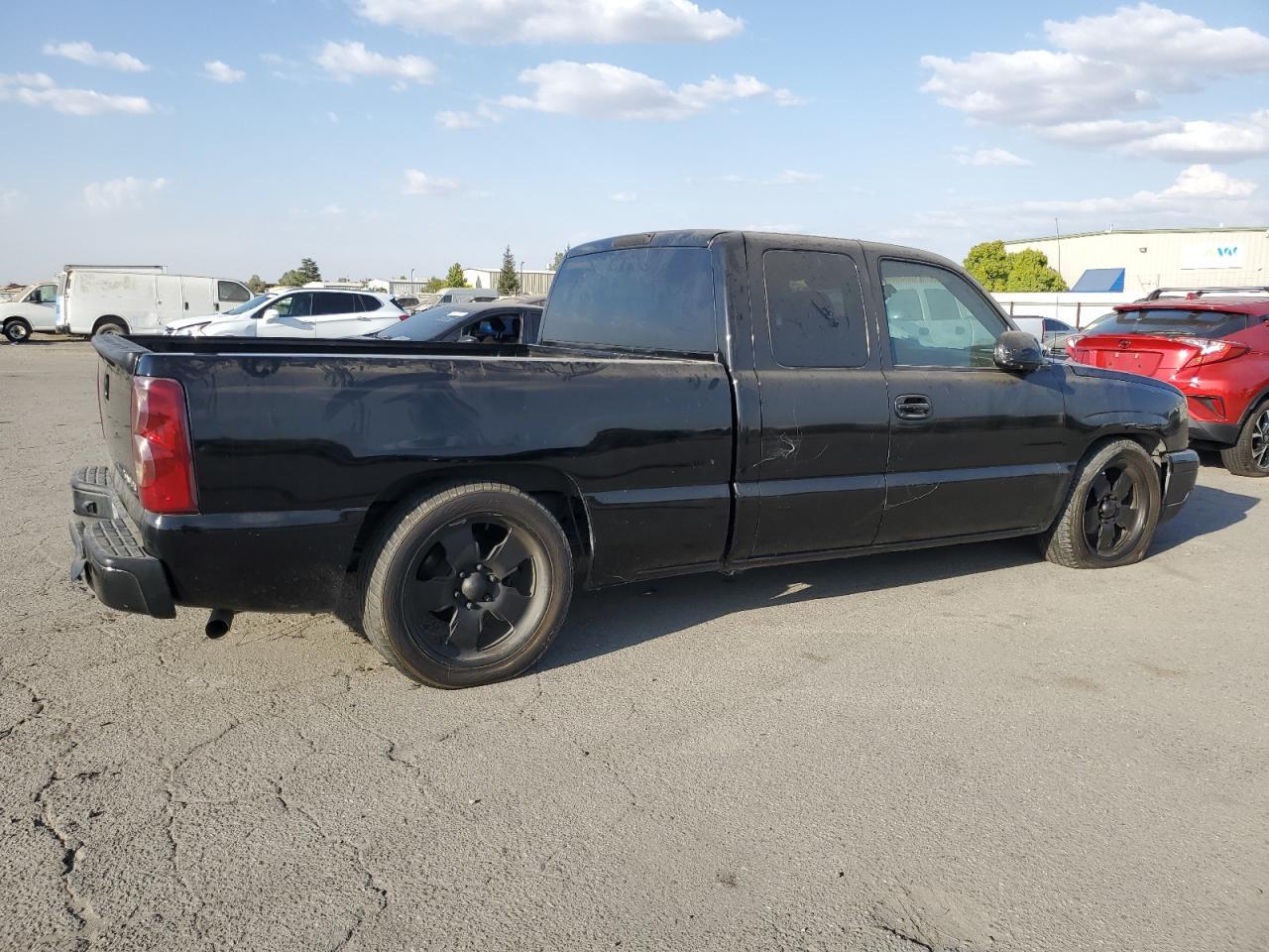 2002 Chevrolet Silverado C1500 - Фото 3