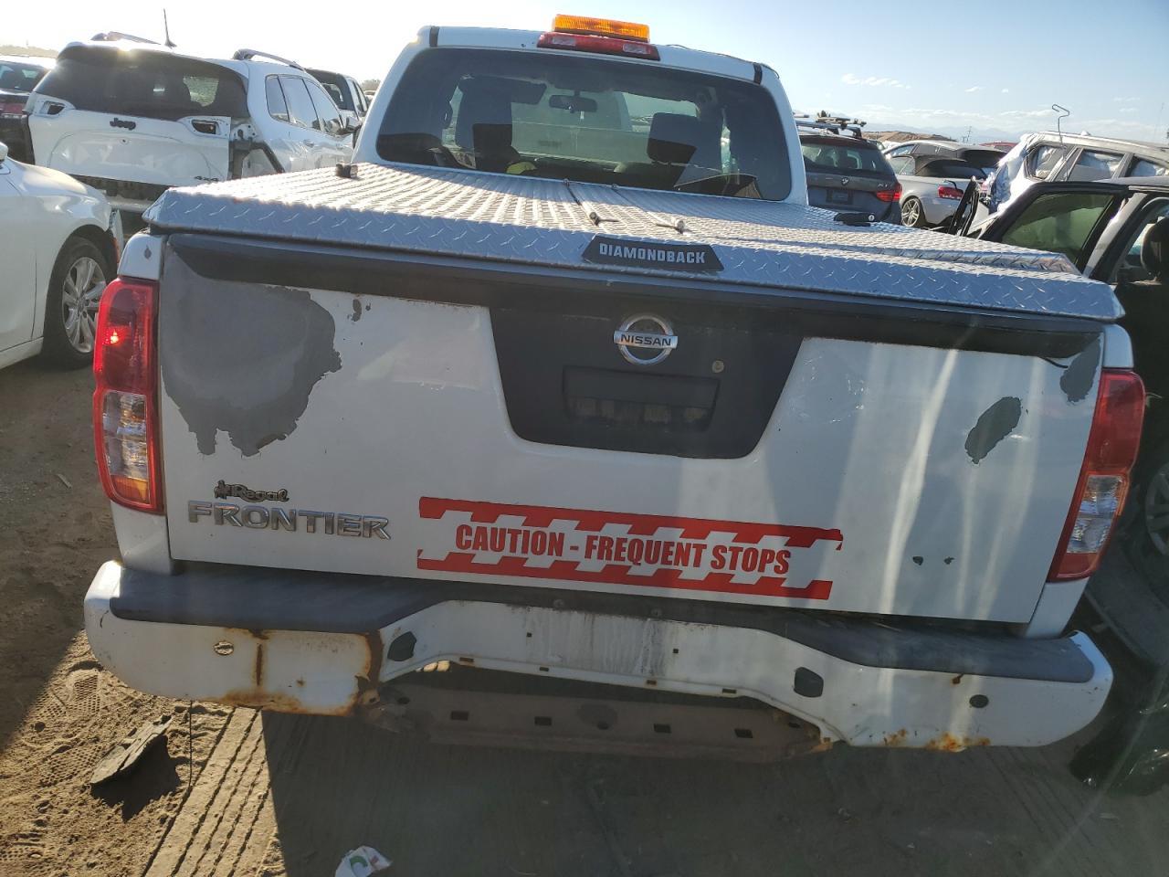 2017 Nissan Frontier S - Фото 6