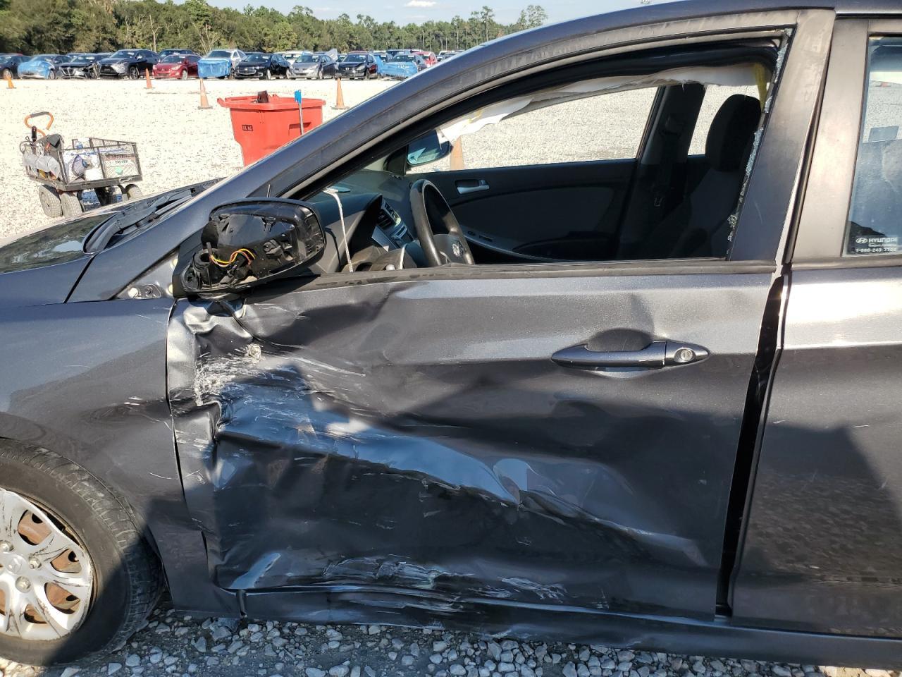 2012 Hyundai Accent Gls - Image 7