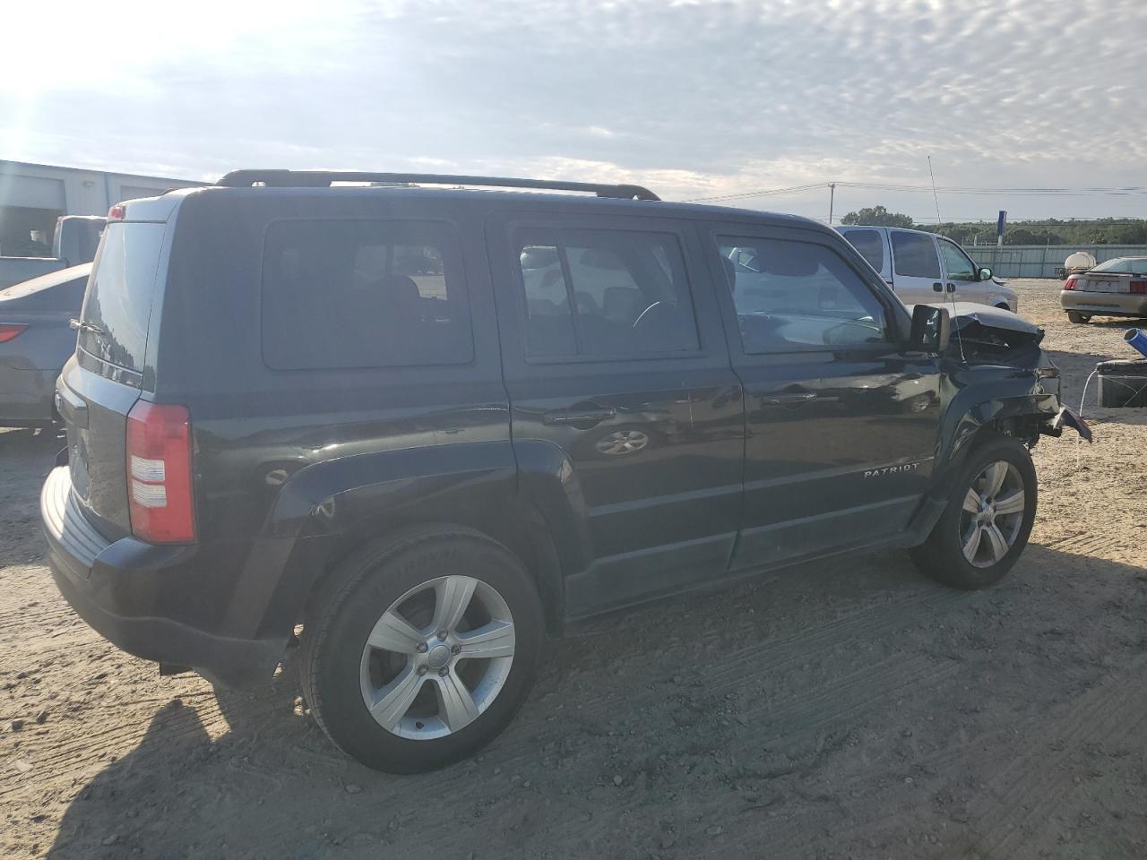2015 Jeep Patriot Sport - Image 3